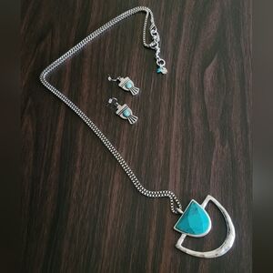 Lucky Brand turquoise and silver necklace and earring set